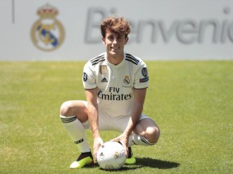 Wird von Real Madrid an den FC Bayern ausgeliehen: Álvaro Odriozola. Foto: GJB/gtres/dpa