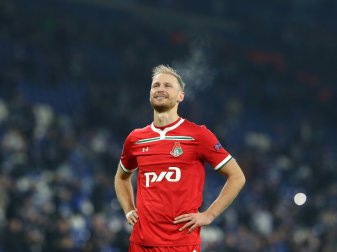 Höwedes kann sich einen Wechsel nach Köln vorstellen Höwedes kann sich einen Wechsel nach Köln vorstellen