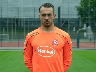 Florian Kastenmeier bleibt weiter im Tor von Fortuna Düsseldorf. Foto: Federico Gambarini/dpa