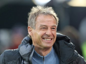 Jürgen Klinsmanns Herthaner holen drei Punkte Jürgen Klinsmanns Herthaner holen drei Punkte