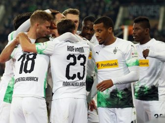 Gladbach feiert Doppelpack von Alassane Plea Gladbach feiert Doppelpack von Alassane Plea