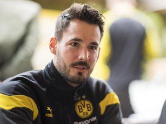 BVB-Keeper Roman Bürki scherzte über seinen Teamkollegen Erling Haaland. Foto: David Inderlied/dpa