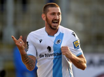 Traf beim 4:1 Sieg in Braunschweig doppelt: Mölders Traf beim 4:1 Sieg in Braunschweig doppelt: Mölders