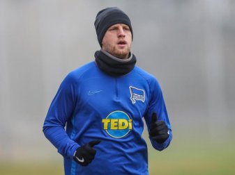 Arne Maier möchte Hertha BSC noch in dieser Transferperiode verlassen. Foto: Andreas Gora/dpa Arne Maier möchte Hertha BSC noch in dieser Transferperiode verlassen. Foto: Andreas Gora/dpa