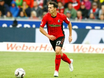 Spielt bereits seit der B-Jugend in Freiburg: Höfler Spielt bereits seit der B-Jugend in Freiburg: Höfler