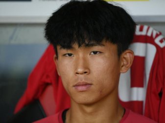 Soll bei der Bayern-Reserve Spielpraxis sammeln: Freiburgs Wooyeong Jeong. Foto: Patrick Seeger/dpa Soll bei der Bayern-Reserve Spielpraxis sammeln: Freiburgs Wooyeong Jeong. Foto: Patrick Seeger/dpa