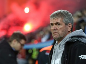 Friedhelm Funkel macht Schluss Friedhelm Funkel macht Schluss