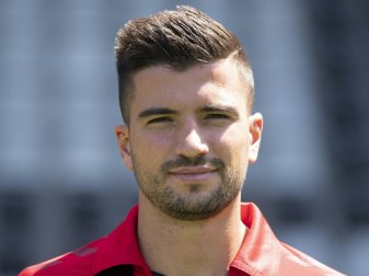 Marco Terrazzino erzielt das 1:0 für Dresden Marco Terrazzino erzielt das 1:0 für Dresden