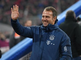Trainer Hansi Flick ist zufrieden mit dem Bayern-Kader. Foto: Angelika Warmuth/dpa Trainer Hansi Flick ist zufrieden mit dem Bayern-Kader. Foto: Angelika Warmuth/dpa