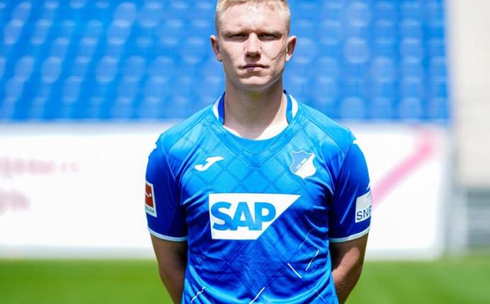 Philipp Ochs verlässt Hoffenheim und wechselt nach Hannover. Foto: Uwe Anspach/dpa