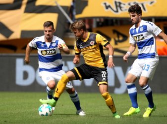 Patrick Möschl (m.) verstärkt den 1. FC Magdeburg Patrick Möschl (m.) verstärkt den 1. FC Magdeburg