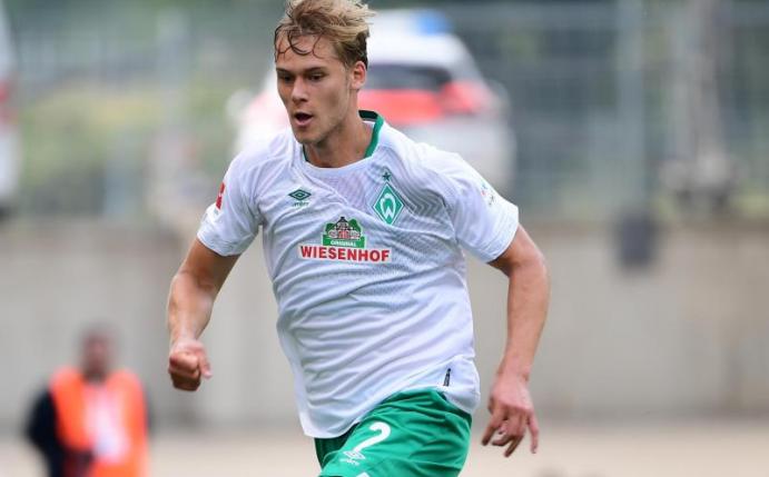 Wird von Werder Bremen an die SpVgg Greuther Fürth verliehen: Der Schwede Felix Beijmo. Foto: Ina Fassbender/dpa