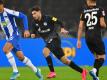 Hat sich beim Spiel in Berlin verletzt: Suat Serdar von Schalke. Foto: Soeren Stache/dpa-Zentralbild/dpa