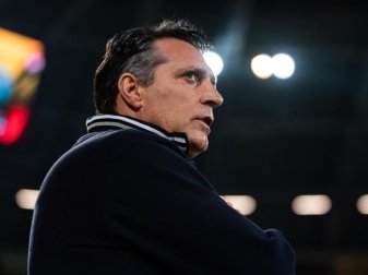 Der Karlsruher SC hat sich von Trainer Alois Schwartz getrennt. Foto: Robert Michael/dpa-Zentralbild/dpa