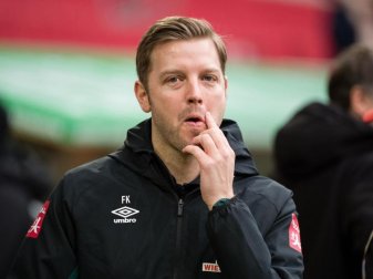 Wird bei seiner Arbeit als Trainer von Werder Bremen hinterfragt: Florian Kohfeldt. Foto: Matthias Balk/dpa Wird bei seiner Arbeit als Trainer von Werder Bremen hinterfragt: Florian Kohfeldt. Foto: Matthias Balk/dpa
