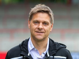 Hatte im Transfer-Sommer 2019 viel Streff: Oliver Ruhnert. Foto: Andreas Gora/dpa Hatte im Transfer-Sommer 2019 viel Streff: Oliver Ruhnert. Foto: Andreas Gora/dpa