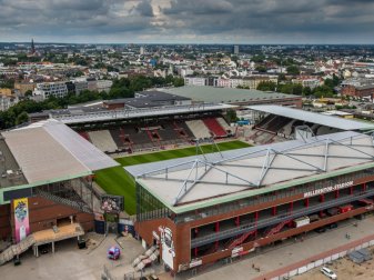 Das Millerntor-Stadion genießt Kult-Status Das Millerntor-Stadion genießt Kult-Status