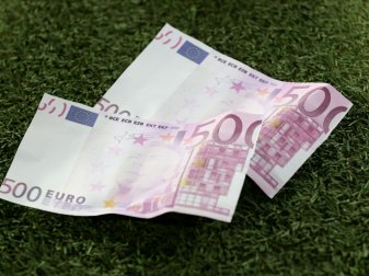 Mehrere Vereine werden zur Kasse gebeten Mehrere Vereine werden zur Kasse gebeten