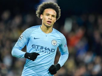 City-Trainer Guardiola glaubt nicht an ein baldiges Comeback des deutschen Nationalspielers Leroy Sane. Foto: Uwe Anspach/dpa/Archivbild City-Trainer Guardiola glaubt nicht an ein baldiges Comeback des deutschen Nationalspielers Leroy Sane. Foto: Uwe Anspach/dpa/Archivbild