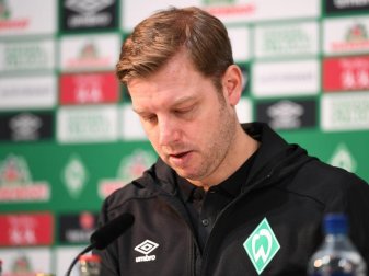Werders Trainer Florian Kohfeldt genießt weiterhin das Vertrauen des Vereins. Foto: Carmen Jaspersen/dpa Werders Trainer Florian Kohfeldt genießt weiterhin das Vertrauen des Vereins. Foto: Carmen Jaspersen/dpa