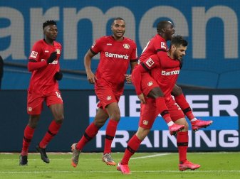 Bayer Leverkusen feiert 4:3-Sieg gegen Borussia Dortmund