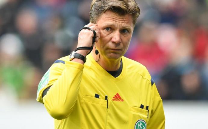Verteidigt seine Ex-Kollegen: Thorsten Kinhöfer. Foto: Uwe Anspach/dpa