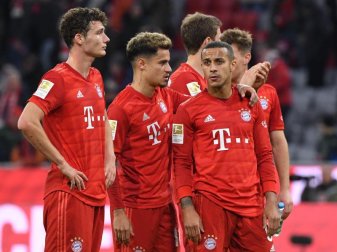 Der Titelkampf in der Bundesliga bleibt nach dem torlosen Unentschieden zwischen dem FC Bayern München und RB Leipzig spannend. Foto: Matthias Balk/dpa Der Titelkampf in der Bundesliga bleibt nach dem torlosen Unentschieden zwischen dem FC Bayern München und RB Leipzig spannend. Foto: Matthias Balk/dpa