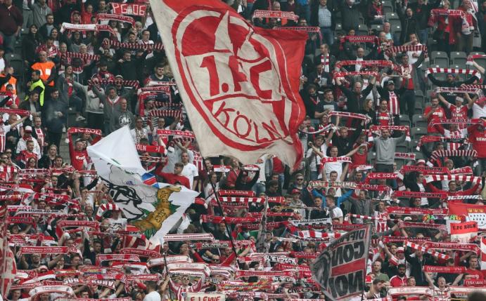 FC-Fans können sich über ein Sticker-Album freuen 