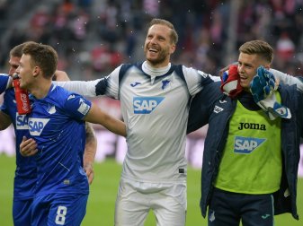 In der Doku kommt auch Torwart Oliver Baumann zu Wort In der Doku kommt auch Torwart Oliver Baumann zu Wort