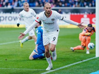 Kehrt in den Eintracht-Kader zurück: Torjäger Bas Dost. Foto: Uwe Anspach/dpa Kehrt in den Eintracht-Kader zurück: Torjäger Bas Dost. Foto: Uwe Anspach/dpa
