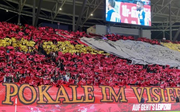 RB Leipzig hat einer Analyse zufolge die drittgrößte Fan-Gemeinschaft in Deutschland. Foto: Jan Woitas/dpa-Zentralbild/dpa
