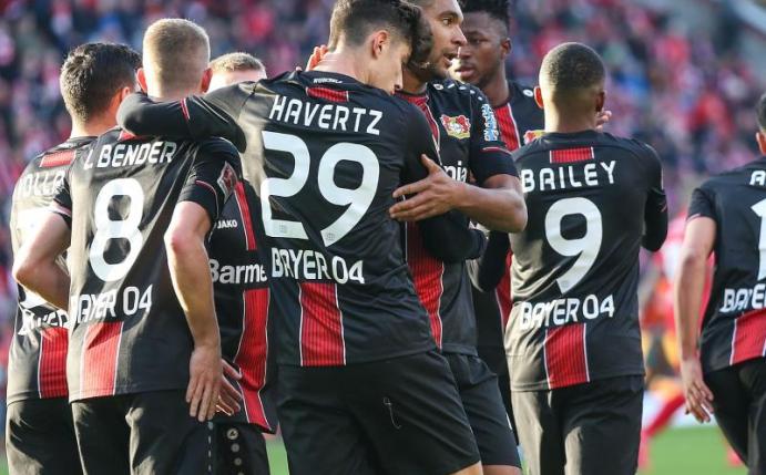 Die Leverkusener siegten mit 3:2 bei Union Berlin. Foto: Andreas Gora/dpa