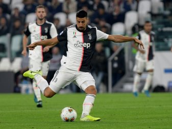 Khedira ist nach Knie-OP wieder im Mannschaftstraining Khedira ist nach Knie-OP wieder im Mannschaftstraining