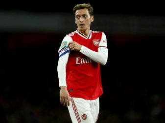 FC Arsenal: Özil steht gegen Piräus nicht im Kader