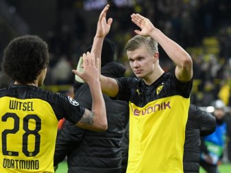 Borussia Dortmund hat ab der Saison 2020/21 zwei Trikotsponsoren. Foto: Bernd Thissen/dpa Borussia Dortmund hat ab der Saison 2020/21 zwei Trikotsponsoren. Foto: Bernd Thissen/dpa