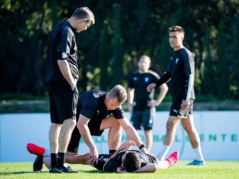 Ex-Bundesliga-Profi Jon Dahl Tomasson (l) ist Trainer von Malmö FF. Foto: Ludvig Thunman/Bildbyran via ZUMA Press/dpa Ex-Bundesliga-Profi Jon Dahl Tomasson (l) ist Trainer von Malmö FF. Foto: Ludvig Thunman/Bildbyran via ZUMA Press/dpa