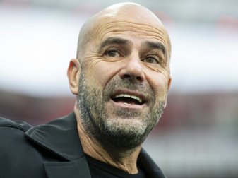 Bosz und Bayer müssen am Sonntag gegen Augsburg ran