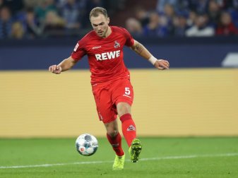 Czichos wurde gegen die Hertha verletzt ausgewechselt Czichos wurde gegen die Hertha verletzt ausgewechselt