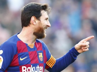 Barcelonas Superstar Lionel Messi traf gleich vier Mal gegen den SD Eibar. Foto: Joan Monfort/AP/dpa Barcelonas Superstar Lionel Messi traf gleich vier Mal gegen den SD Eibar. Foto: Joan Monfort/AP/dpa