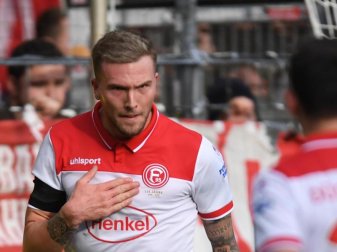 Erzielte 2493 Tage nach seinem ersten Treffer in der Bundesliga sein nächstes Tor: Andre Hoffmann. Foto: Patrick Seeger/dpa Erzielte 2493 Tage nach seinem ersten Treffer in der Bundesliga sein nächstes Tor: Andre Hoffmann. Foto: Patrick Seeger/dpa