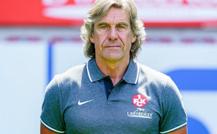 Gerry Ehrmann ist seit 1996 Torwarttrainer in Kaiserslautern und absoluter Publikumsliebling. Foto: Uwe Anspach/dpa