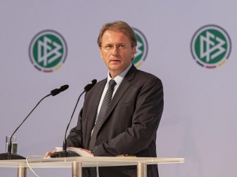 Soll den DFB in der Schweiz beim Sommermärchen-Prozess vertreten: Chefjustiziar Jörg Englisch. Foto: Thomas Boecker/DFB/dpa Soll den DFB in der Schweiz beim Sommermärchen-Prozess vertreten: Chefjustiziar Jörg Englisch. Foto: Thomas Boecker/DFB/dpa