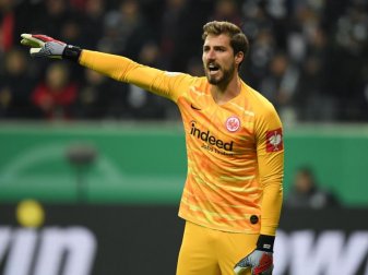 Warnt davor, zu locker in das Rückspiel in Salzburg zu gehen: Eintracht-Keeper Kevin Trapp. Foto: Arne Dedert/dpa Warnt davor, zu locker in das Rückspiel in Salzburg zu gehen: Eintracht-Keeper Kevin Trapp. Foto: Arne Dedert/dpa
