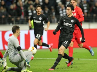 Orkanwarnung: Frankfurts Spiel in Salzburg abgesagt Orkanwarnung: Frankfurts Spiel in Salzburg abgesagt