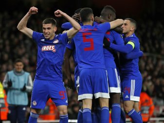 Olympiakos jubelt spät Olympiakos jubelt spät