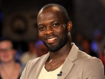 Will in den Schalker Aufsichtsrat: Ex-Profi Hans Sarpei. Foto: Ingo Wagner/dpa Will in den Schalker Aufsichtsrat: Ex-Profi Hans Sarpei. Foto: Ingo Wagner/dpa