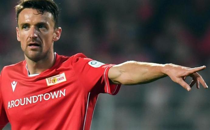 Christian Gentner steht vor seinem 400. Bundesligaspiel. Foto: Tom Weller/dpa