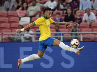 Soll für Brasilien bei Olympia am Ball sein: Superstar Neymar. Foto: Then Chih Wey/XinHua/dpa Soll für Brasilien bei Olympia am Ball sein: Superstar Neymar. Foto: Then Chih Wey/XinHua/dpa