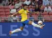 Soll für Brasilien bei Olympia am Ball sein: Superstar Neymar. Foto: Then Chih Wey/XinHua/dpa