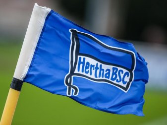 Hat für vier Neuzugänge insgesamt 77 Millionen Euro investiert: Hertha BSC. Foto: Andreas Gora/dpa Hat für vier Neuzugänge insgesamt 77 Millionen Euro investiert: Hertha BSC. Foto: Andreas Gora/dpa
